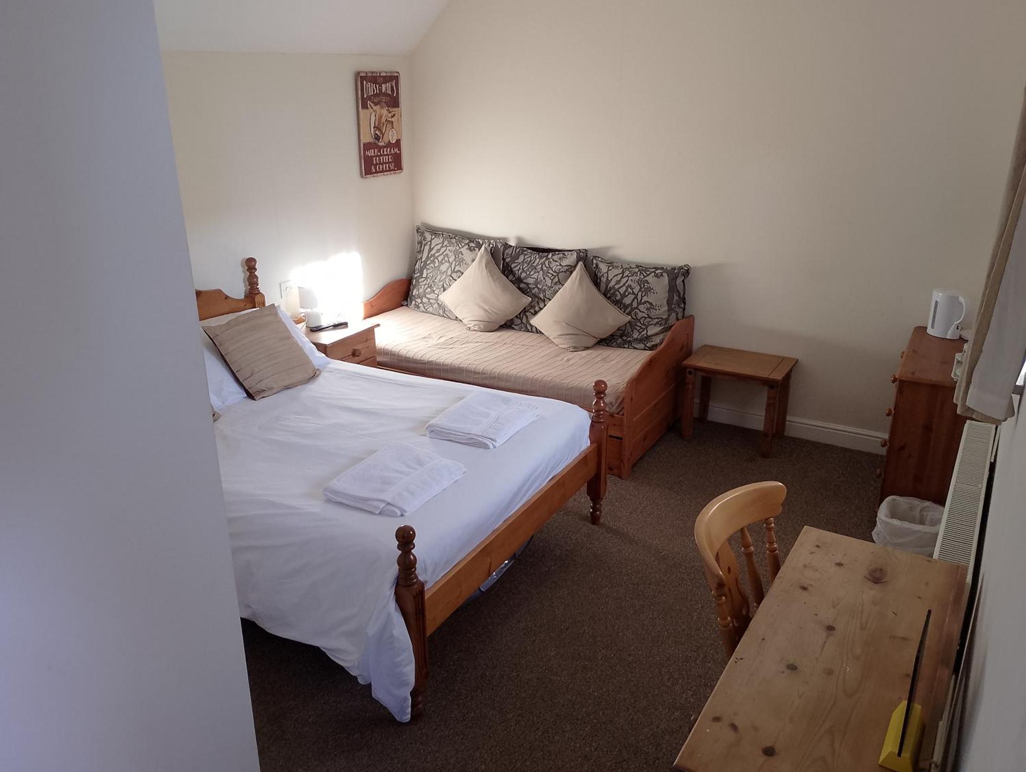 The Hardinge Arms 3*