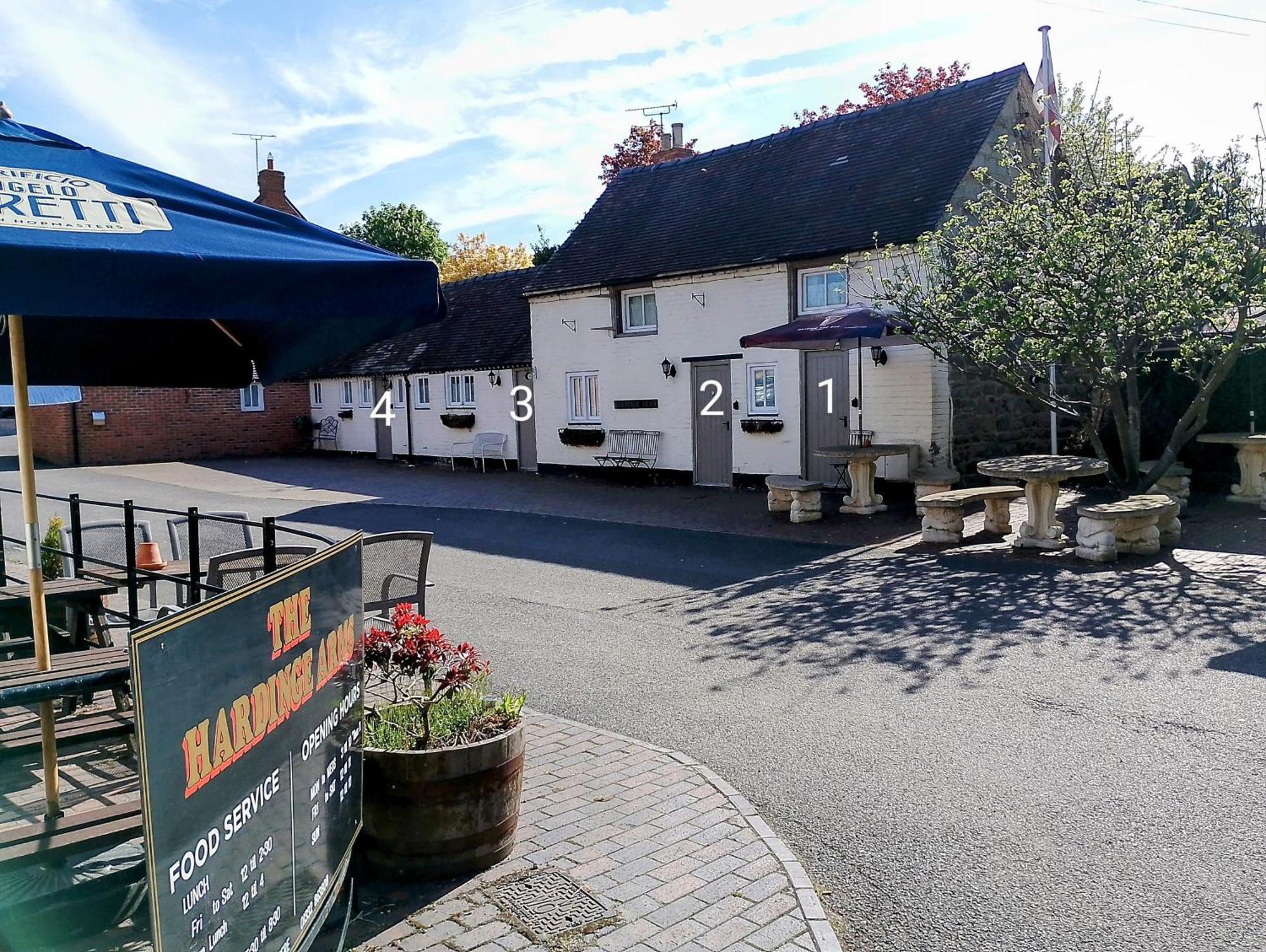 The Hardinge Arms Inn 3*